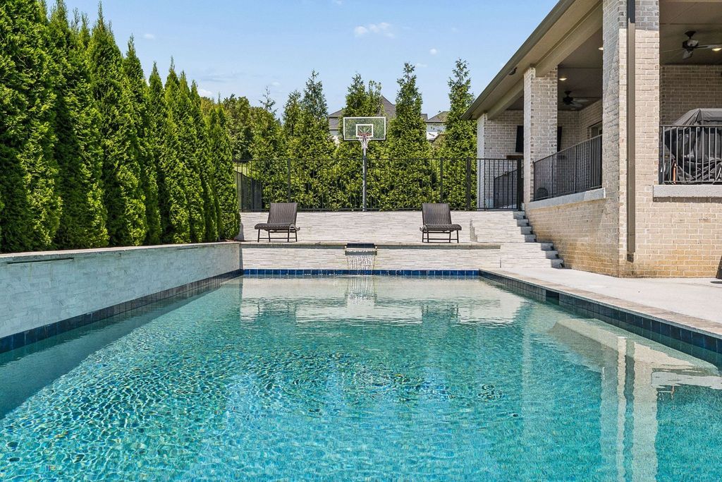 6401 High Top Ct, Franklin