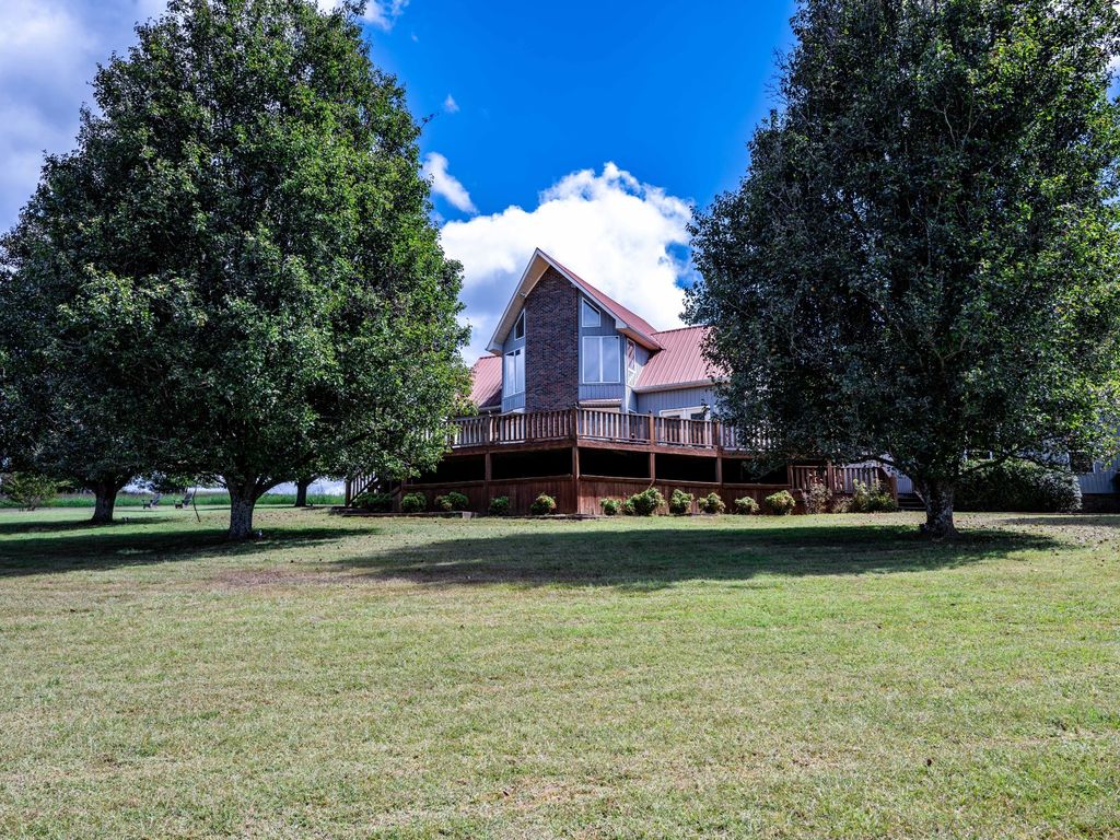 220 Waco Rd, Lynnville
