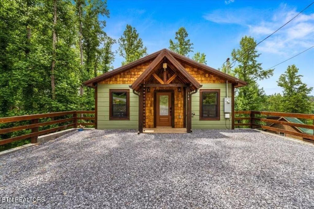 344 Silverbell Hgts Lane, Gatlinburg