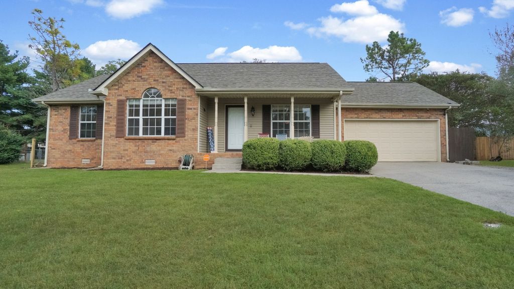 1403 Sycamore Dr, Murfreesboro
