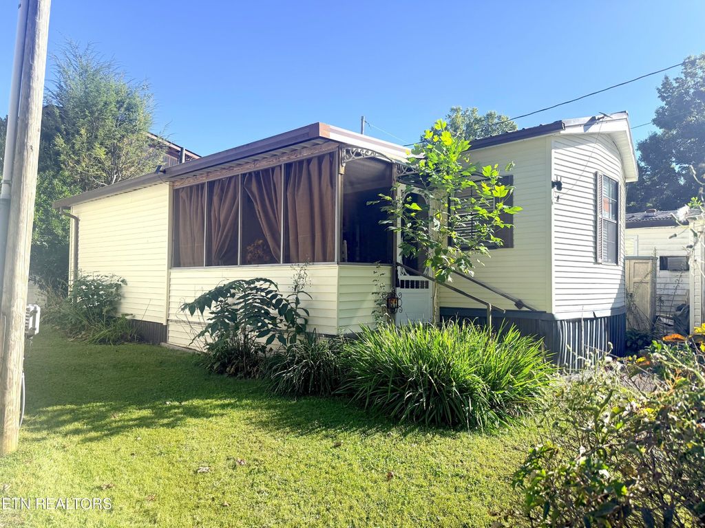 5355 East Pkwy 61, Cosby