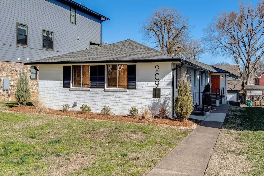 209 N 9th St, Nashville