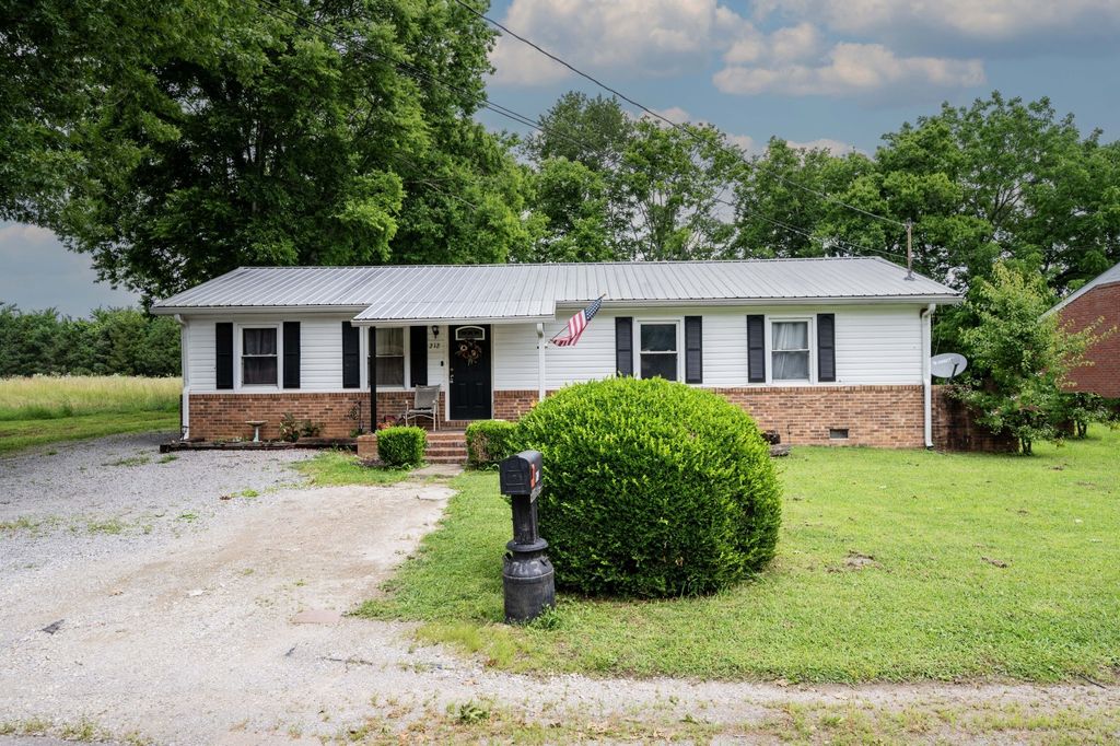 212 Decatur St, Shelbyville