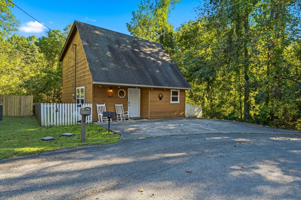 661 Morning Mist Way, Gatlinburg