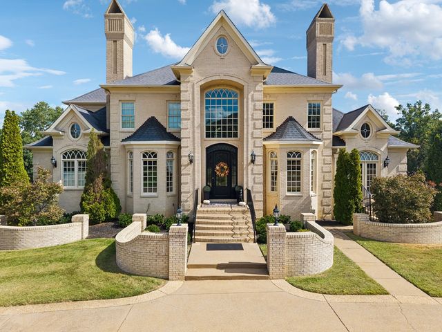 6210 Belle Rive Dr, Brentwood