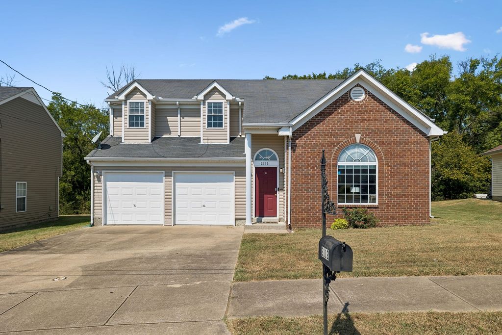 2112 Candlebrook Ct, Madison