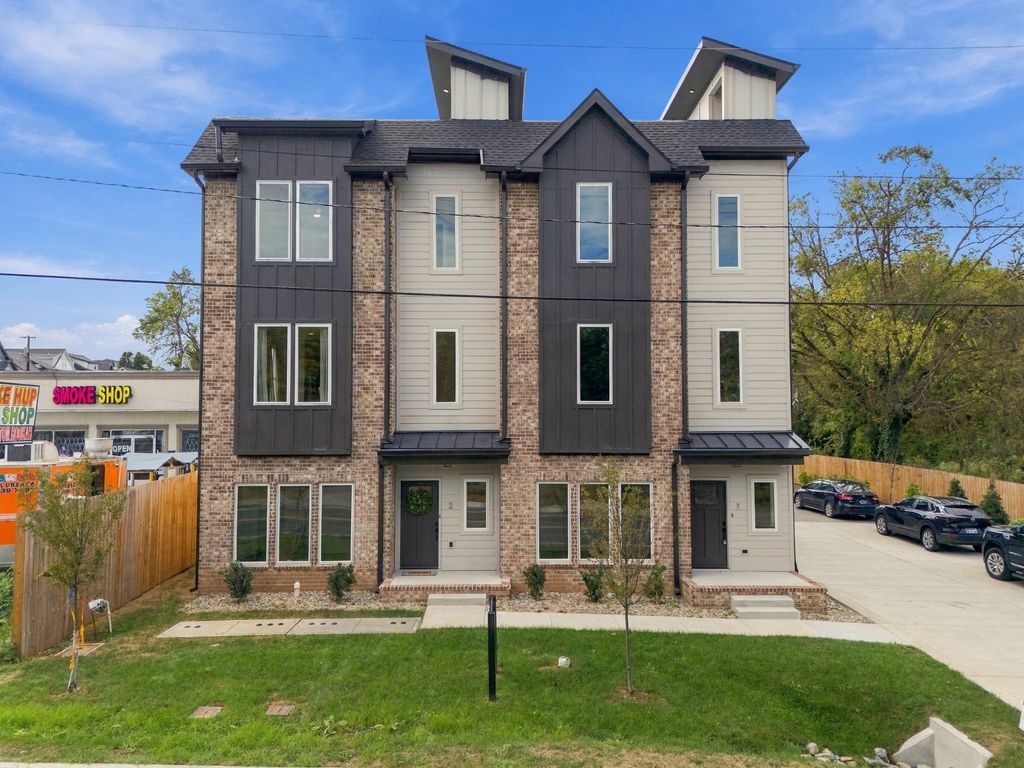 6305 Robertson Ave 2, Nashville
