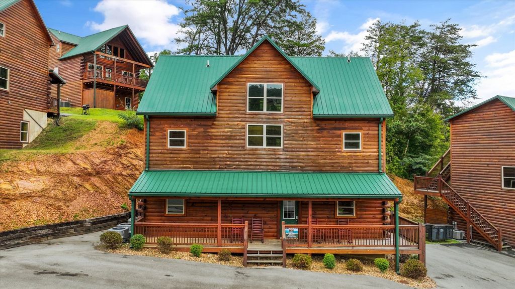 2932 Fiddlers Creek Way, Pigeon Forge