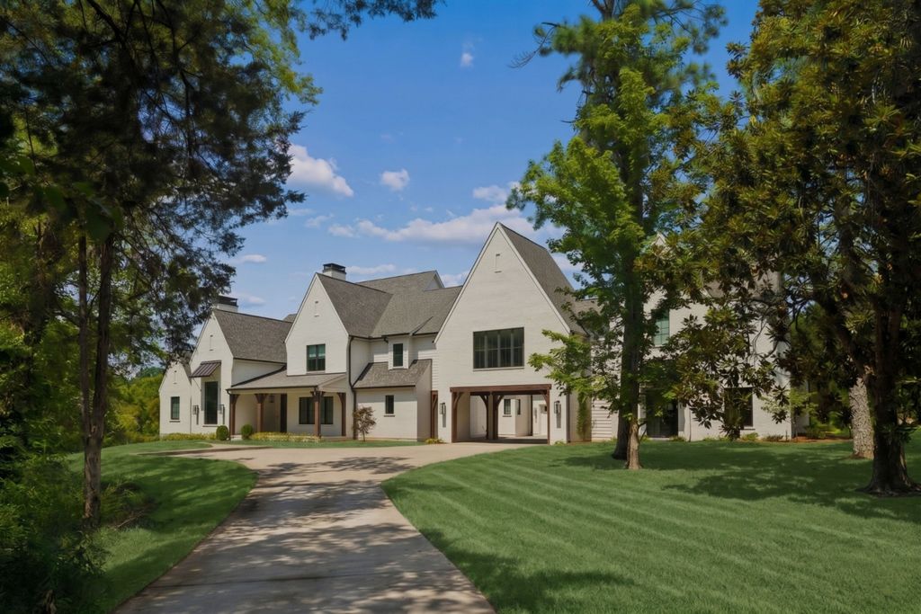 698 Sneed Rd W, Franklin