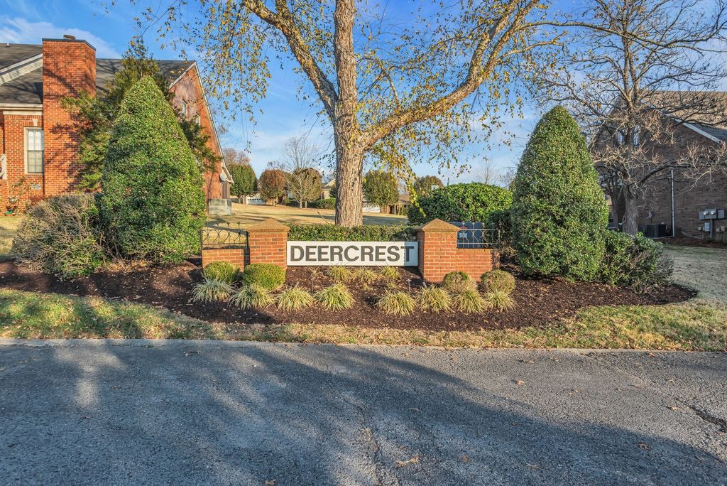 162 Deercrest Cir, Franklin