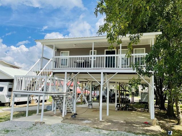228 Bf Terry Cir, Savannah