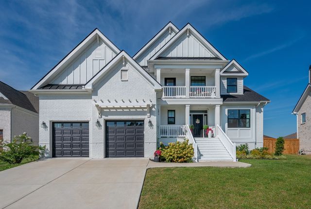 1071 Oakhall Dr, Mount Juliet