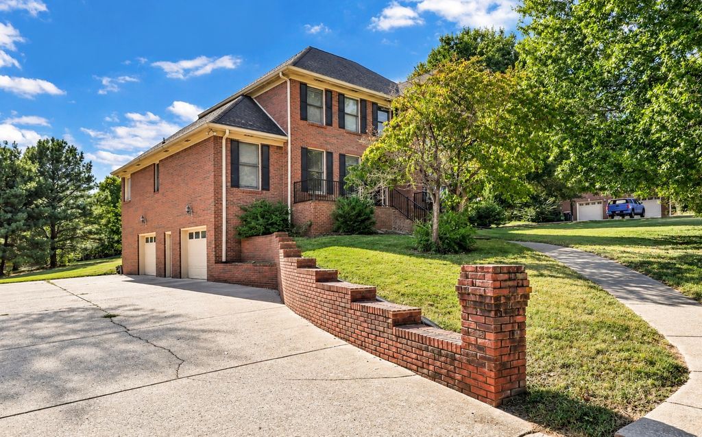 4810 Saint Andrew Ct, Clarksville
