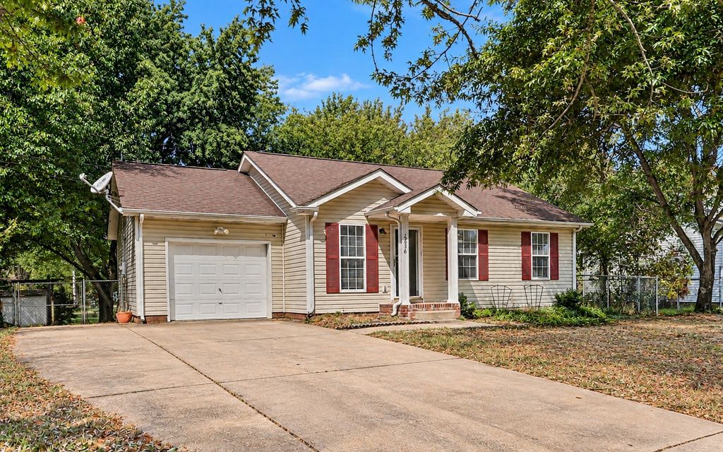 1036 Bush Ave, Oak Grove