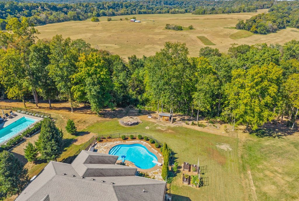 982 Red Bluff Way, Adams