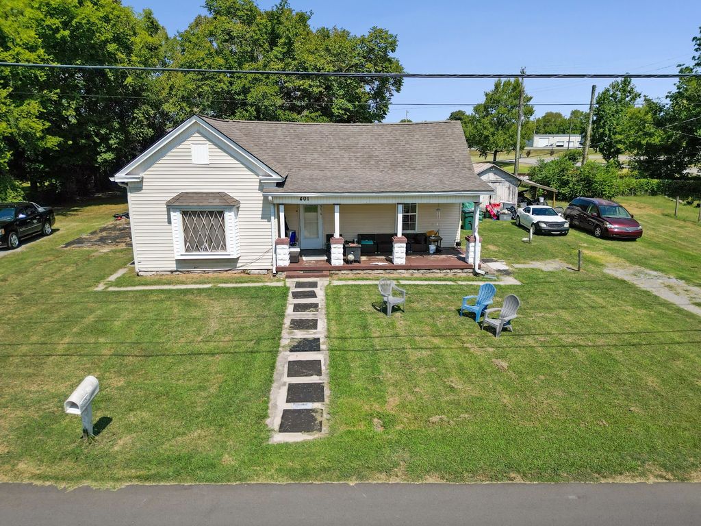 401 Hill St, Lebanon