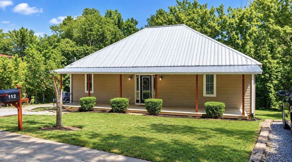 112 Humphries St, Charlotte