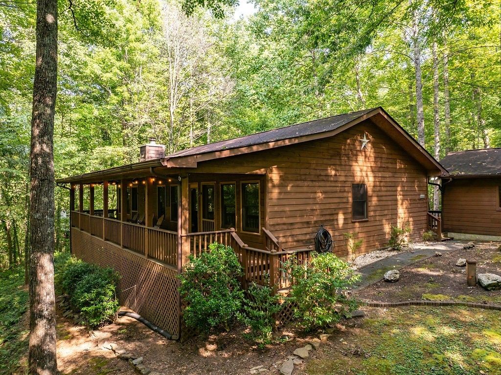 3965 Ole Smoky Way, Sevierville