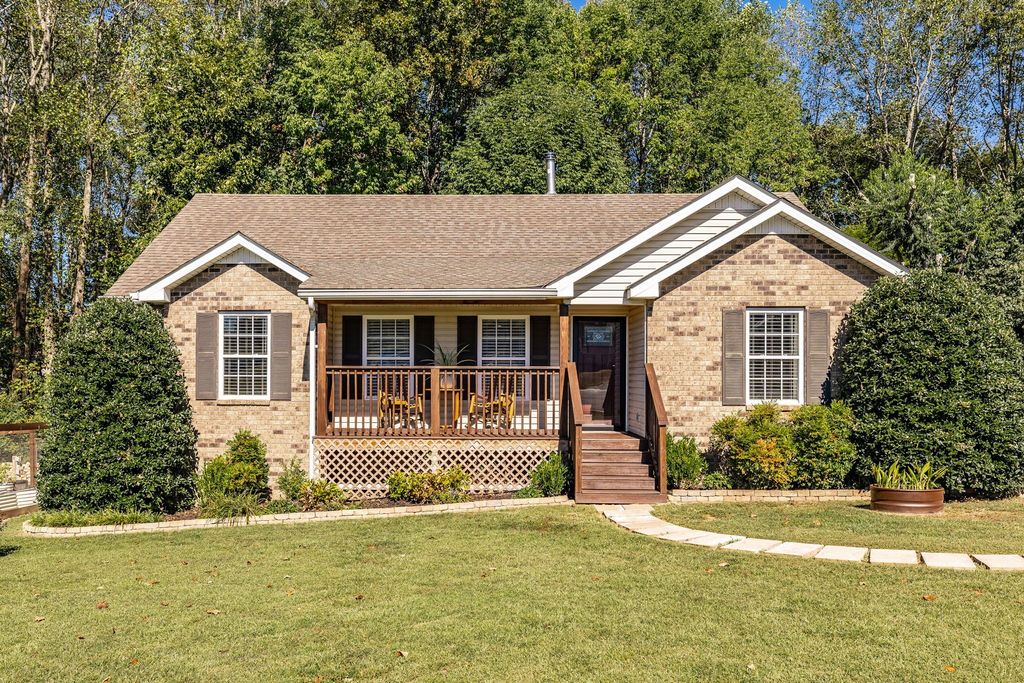 59 Cloudy Ln, Lafayette