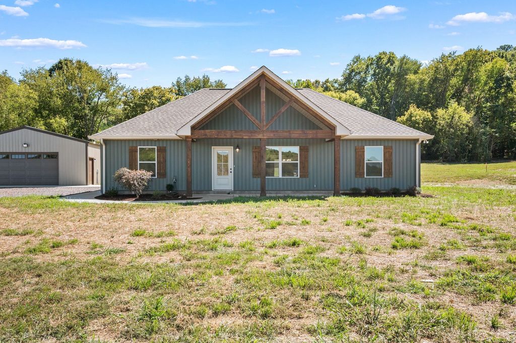 2950 Highway 10, Hartsville