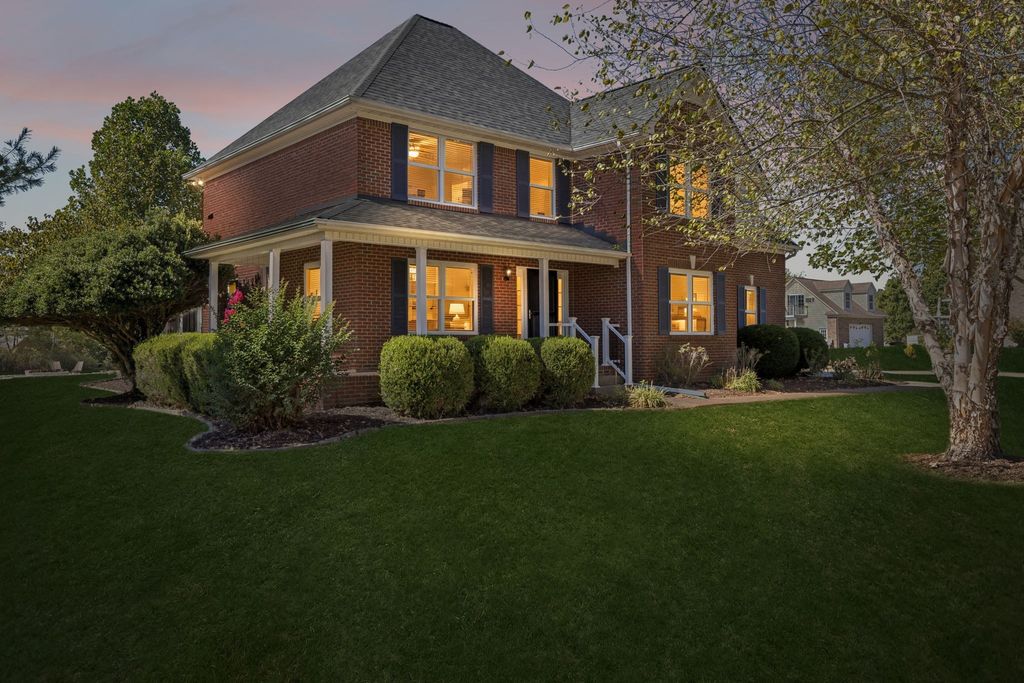 1922 Victorian Rd, Columbia