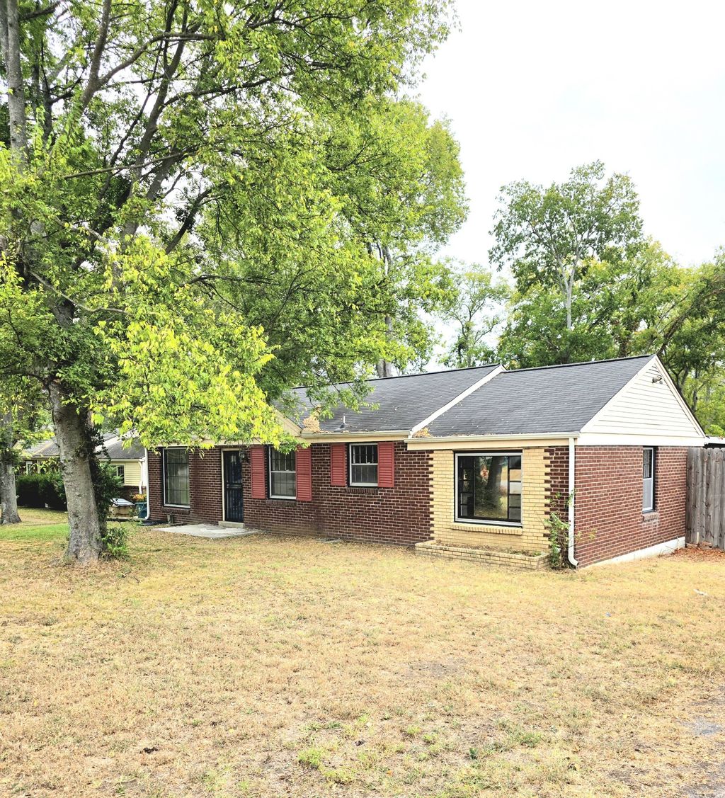 715 Oakdell Ave, Madison