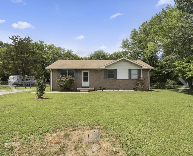 8039 Westfield Dr, Murfreesboro