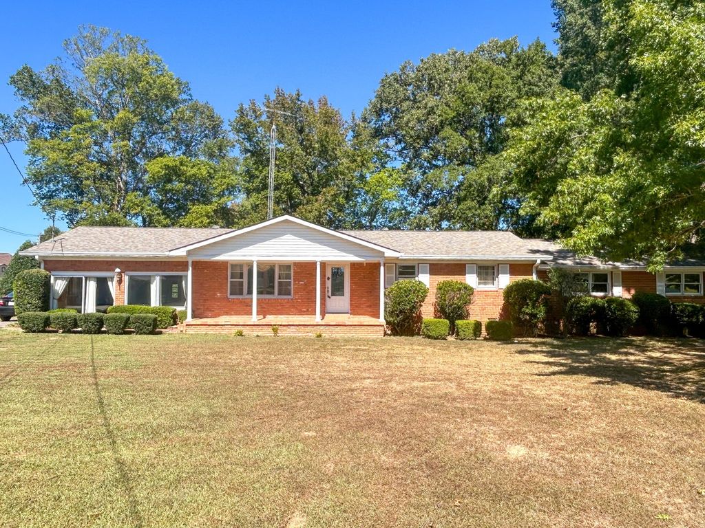 395 General Forrest Dr, Bruceton
