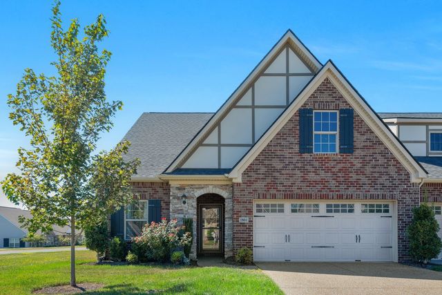 1801 Ravenwood Ct, Lebanon