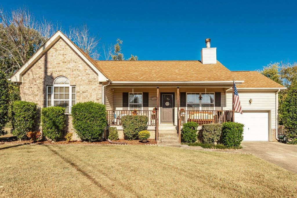 212 Marlin Ct, Madison