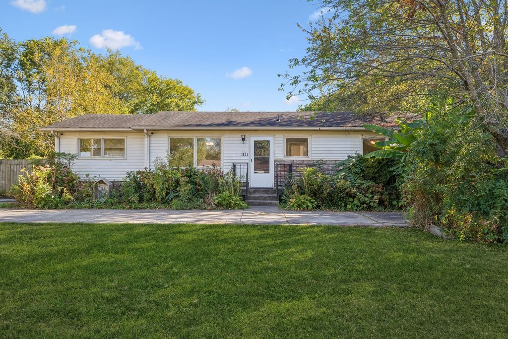 1814 Cypress Dr, Murfreesboro