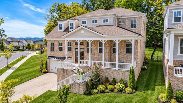 239 Halswelle Dr, Franklin