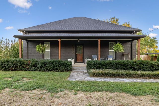 2325 Lewisburg Pike, Franklin