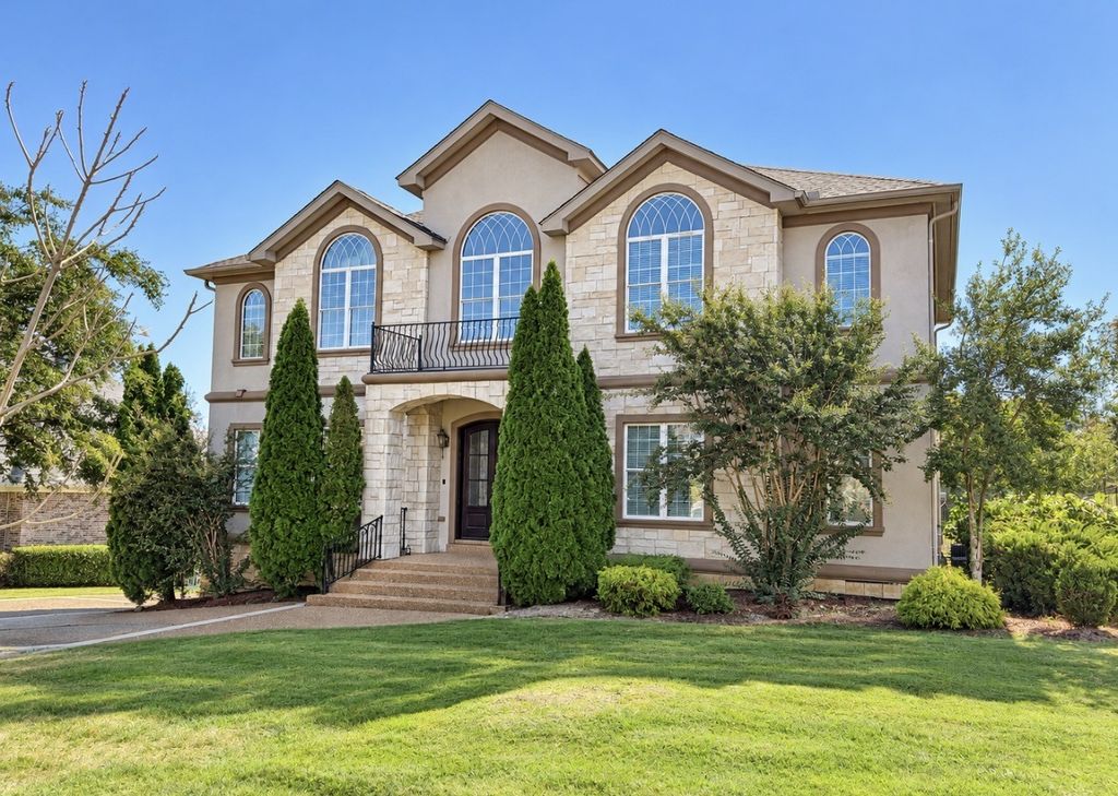 528 Ridgecrest Ln, Lebanon