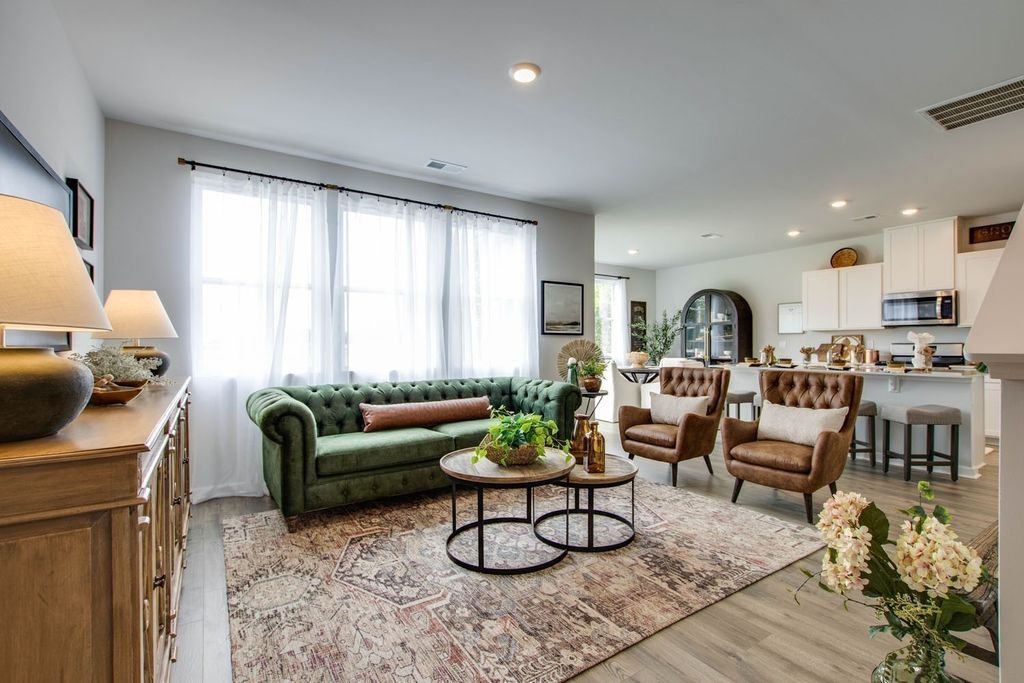 2216 Cheltenham Place, Columbia