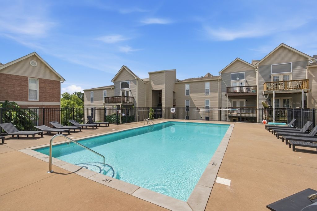 420 Elysian Fields Rd D7, Nashville