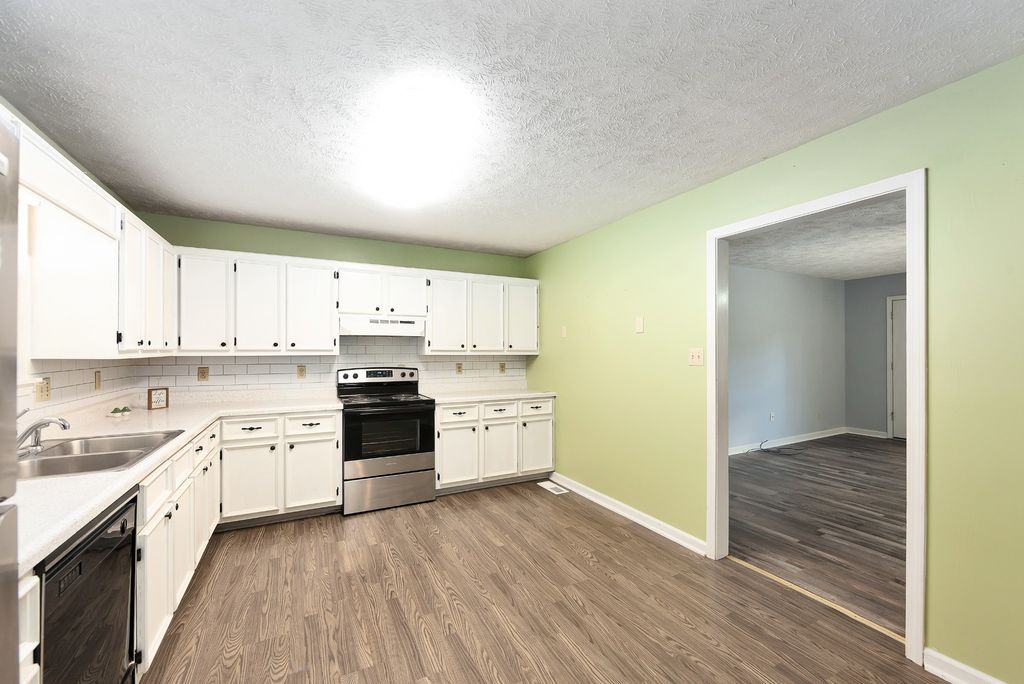 23 Roxy Cv, Jackson