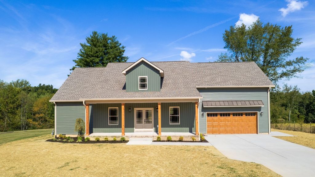 1192 Fisher Dr, Greenbrier