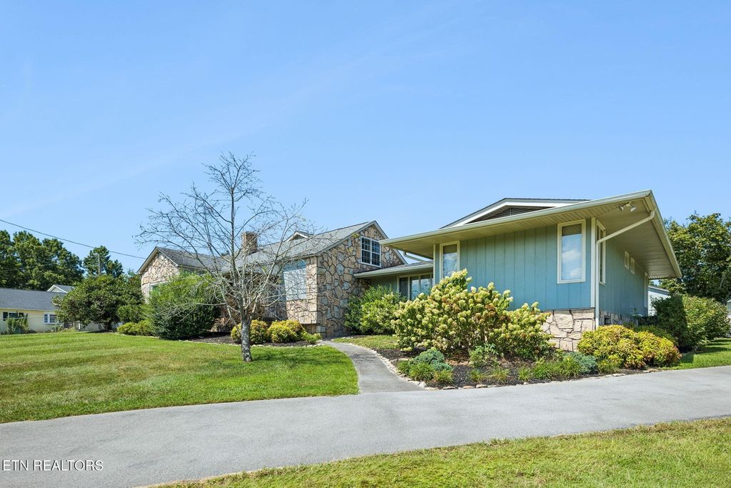 8005 Corryton Luttrell Rd, Corryton