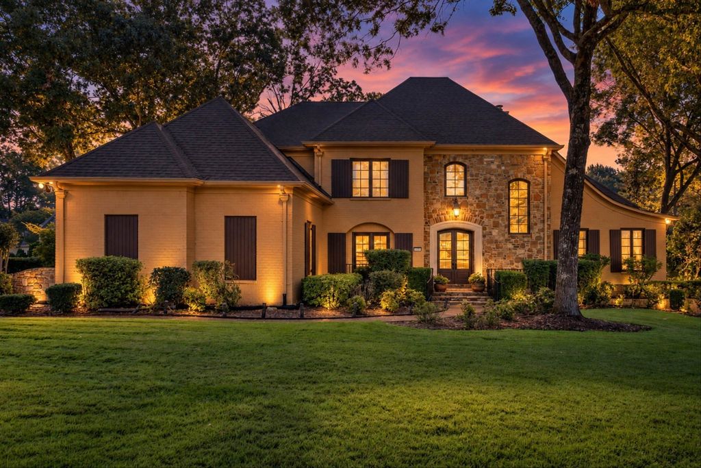 472 Tree Top Cv, Cordova