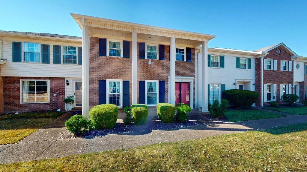 8300 Sawyer Brown Rd L303, Nashville