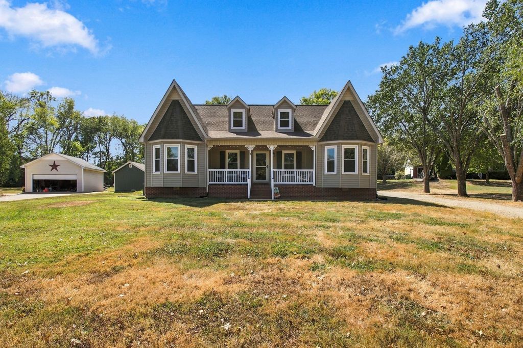1156 Weaver Farm Ln, Spring Hill