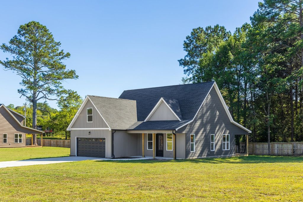 159 Mila Mae, Ocoee