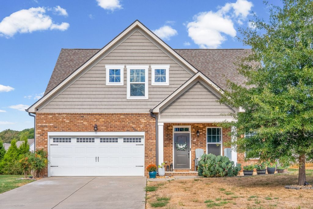 402 Barbaro Ct, Burns