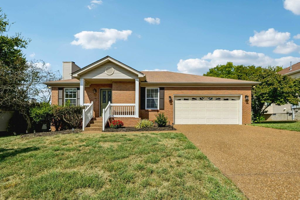 204 Nathan Dr, Goodlettsville