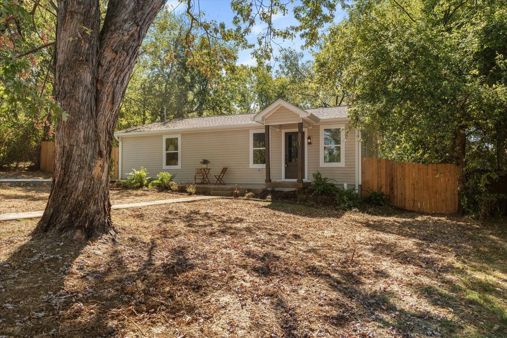 501 Drake Ave, Nashville