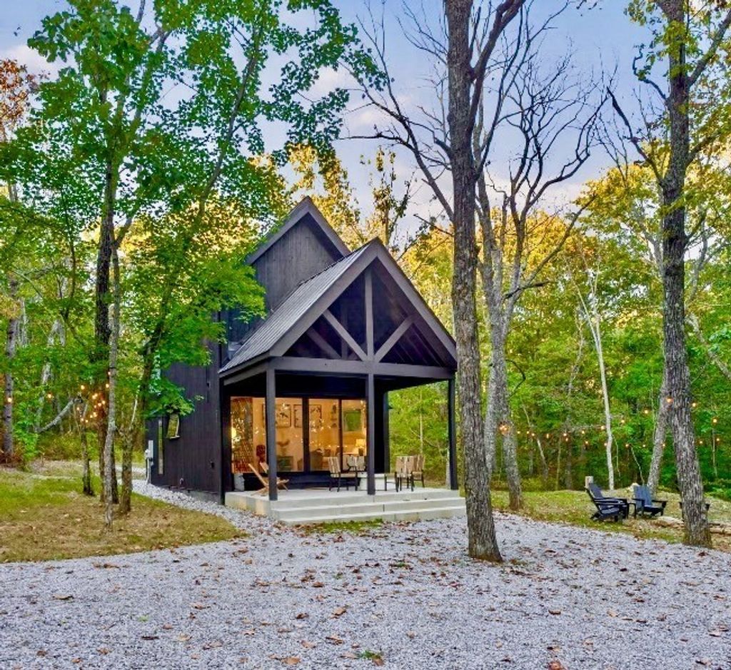 377 Valley View Drive, Altamont