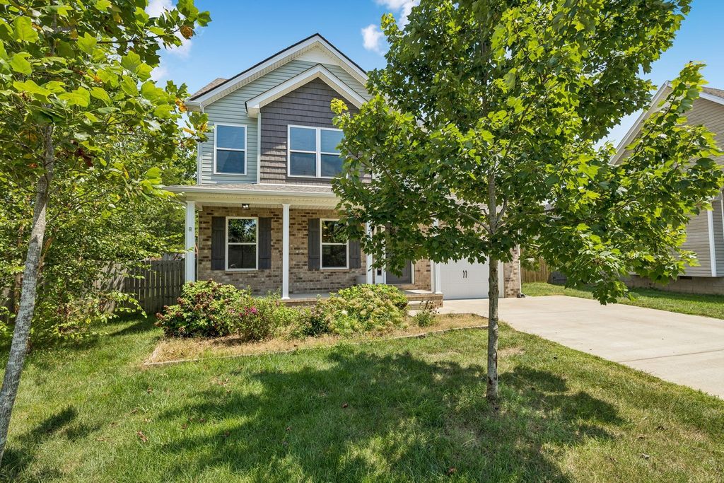 7503 Scarborough Pl, Fairview