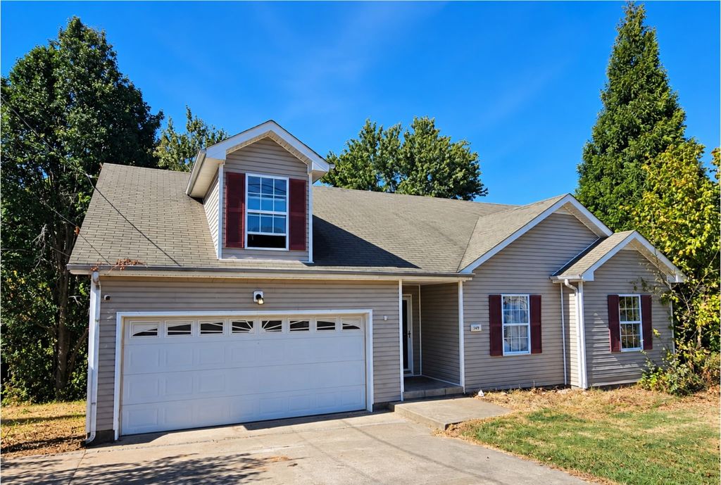 1490 Mcclardy Rd, Clarksville