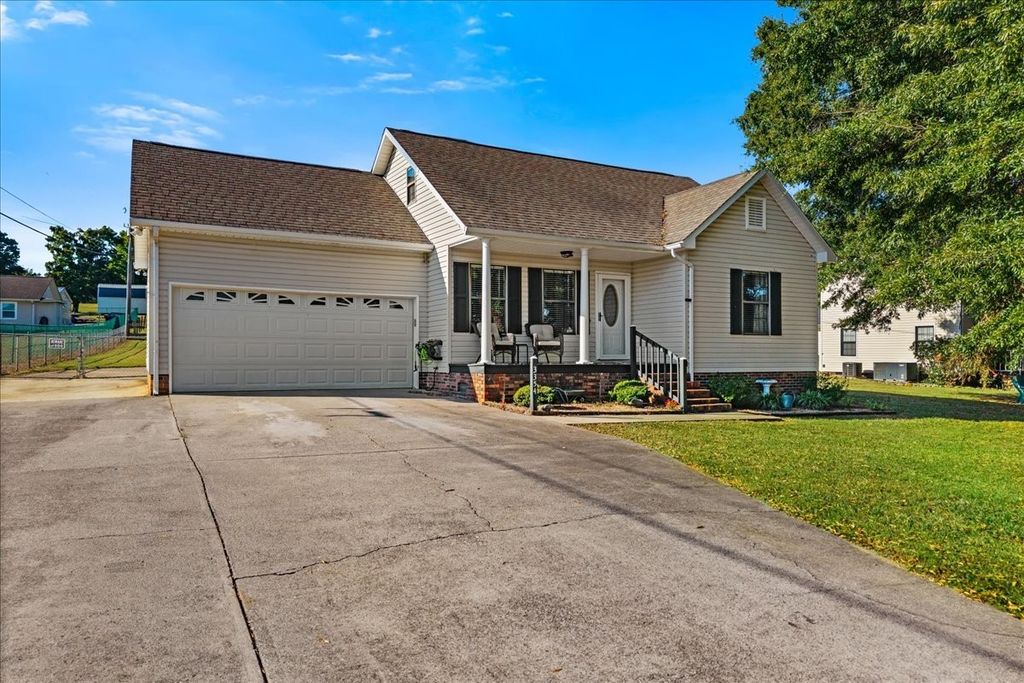 3354 Highway 11 S, Riceville